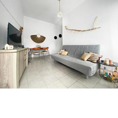 windmills apartment by opus