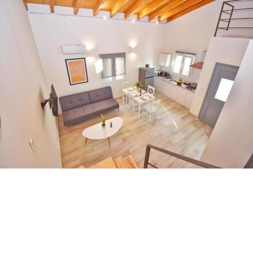 Windrose Apartments - Shared Pool
