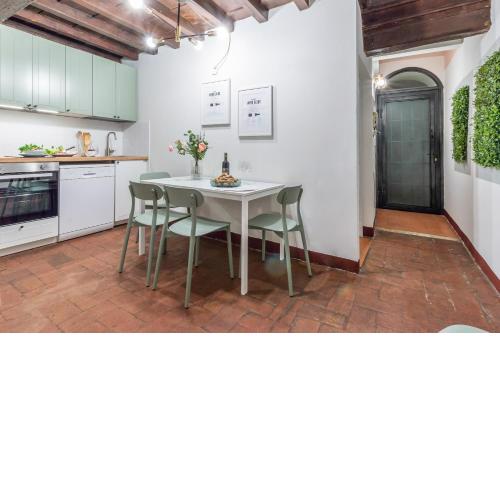 Wine Apartments Florence Ciliegiolo