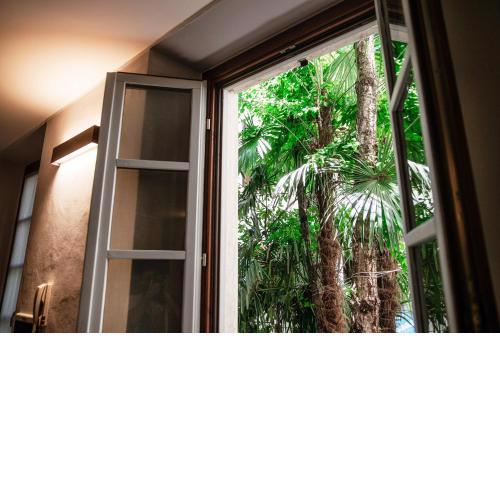 Wine House Como- By House Of Travelers-
