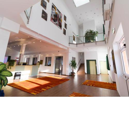 Winrooms Seminar Hotel & Apartments
