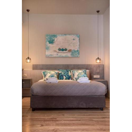 Wisdom Residence Luxury Apartments at Plaka