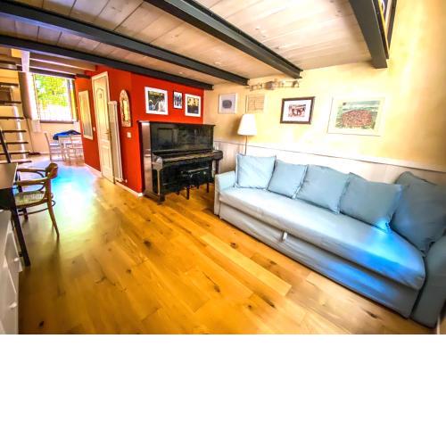 Without Name Apartment