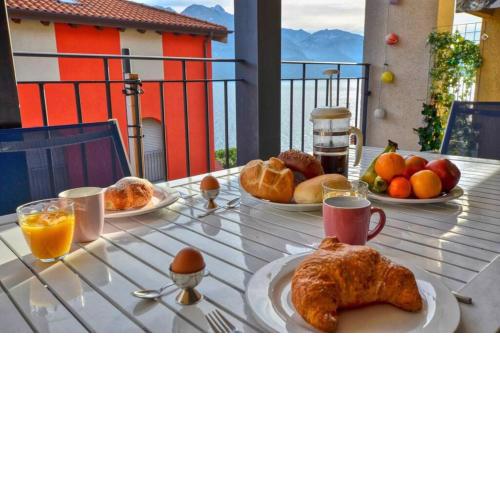 Wohnung mit Seeblick, Strandnähe und Tiefgaragen Stellplatz