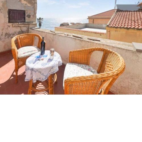 Wonderful apartment in old Alghero