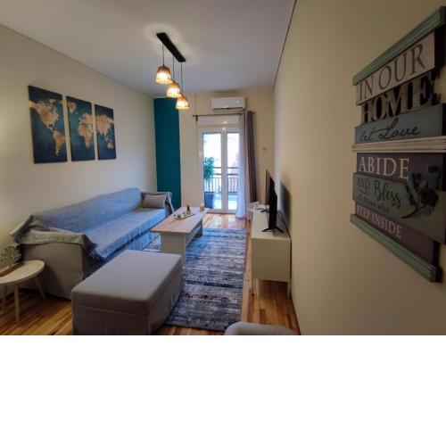 Wood & White apartment in historic center with 2 bedrooms