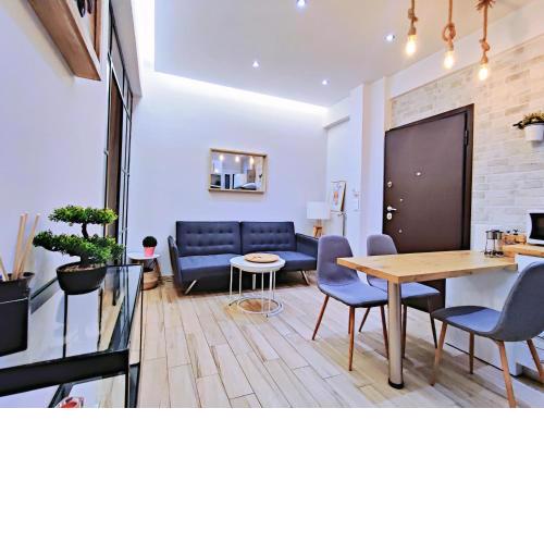 WSD Luxury Stylish 2Bedroom Apartment with Blacony 1' to Metro