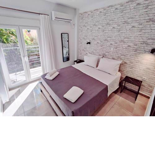 WSD Luxury Two Bedroom Apartment with Balcony
