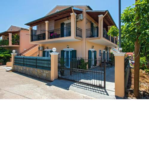 Xenia's Apartments in Alepou
