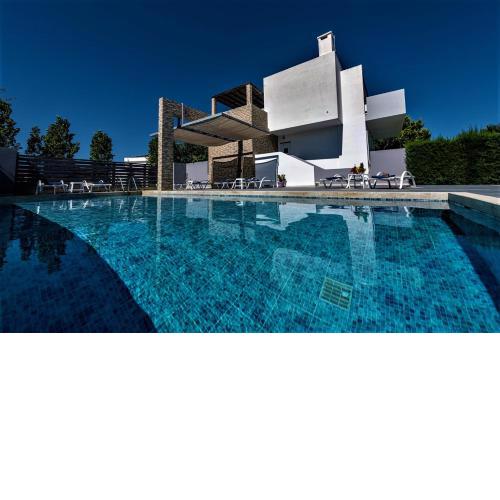 Xenos Villa 1