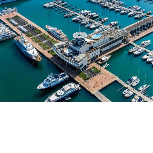 Yacht Club Marina Di Loano