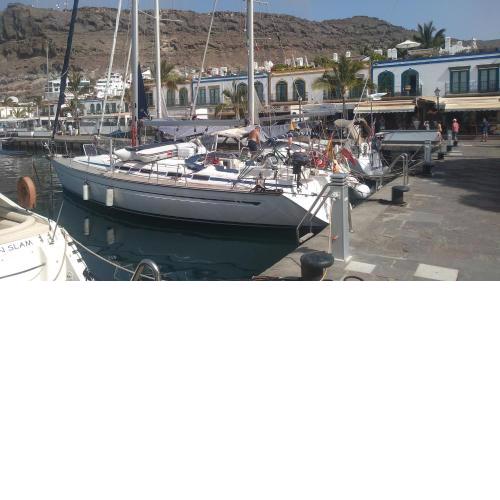 yacht La Perla Negra