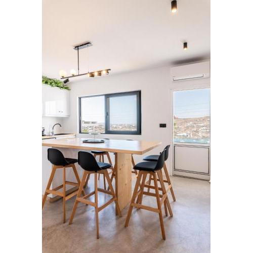 Yalos Mykonos 4 Bedroom Luxury house 5 minute from Ornos Beach w sea & Sunset view