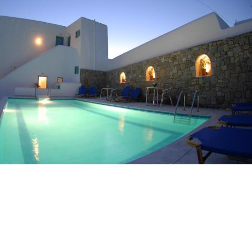 Yanna Luxury Suites (Asteri Suites)