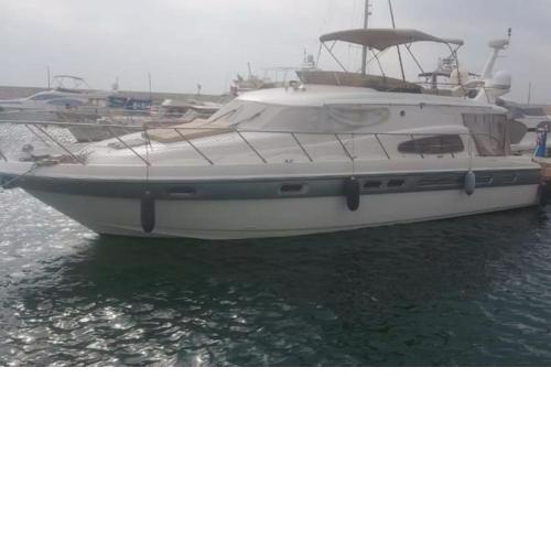 yatch for rent izmir cesme 3 camaras kiralik yat