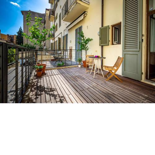 YiD Design apt in the heart of city out of ZTL N1