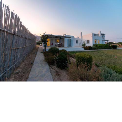 Yin Yang Guest House - Paros