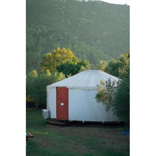 Yol Glamping
