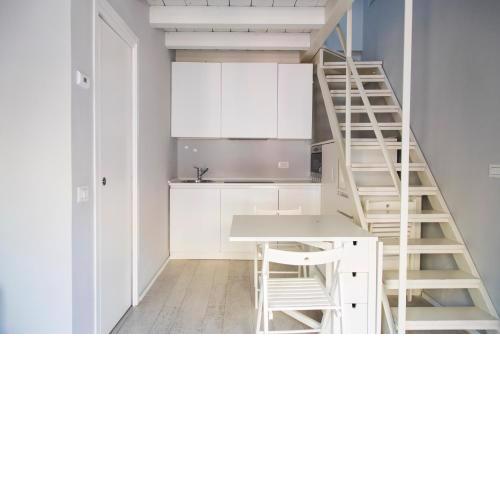 YouHosty - Custodi 12