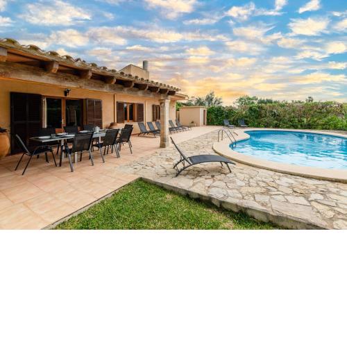 YourHouse Can Escandeu