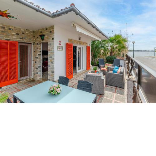YourHouse Casa Esperanza, beach house in Puerto de Alcudia
