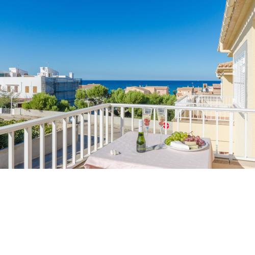 YourHouse Tunina sea view house