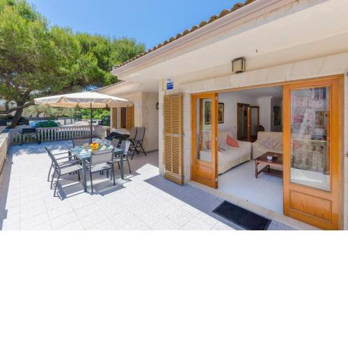 YourHouse Villa Canta town house