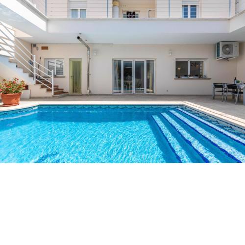 YourHouse Villa Marian
