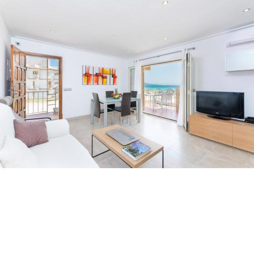YourHouse Voramar 1C apartment