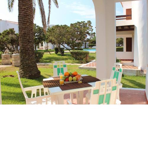 Yucas Homes
