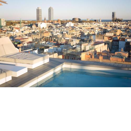 Yurbban Trafalgar Hotel