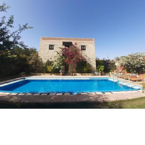 Zad Elmosafer Villa - Tunis Village