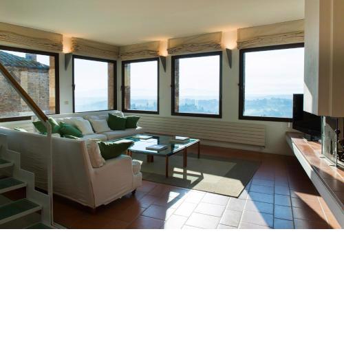 Zafferano Rooftop Terrace Tower House