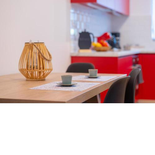 Zalman' s Cozy 1 BR Free Wifi Upper Place