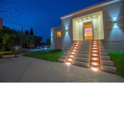 Zante Lagos holiday homes Treehouse and Villa