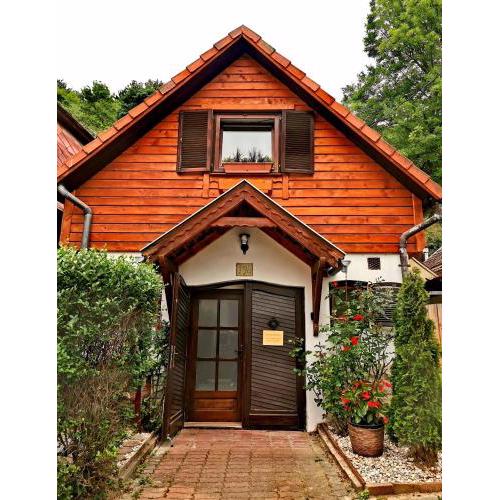 Zebegény Apartman