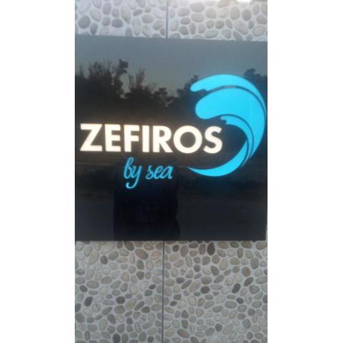 Zefiros by sea