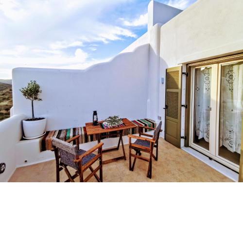 Zeidoron Country Houses Naxos (Elais House)