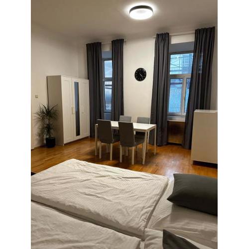 Zentral Suite