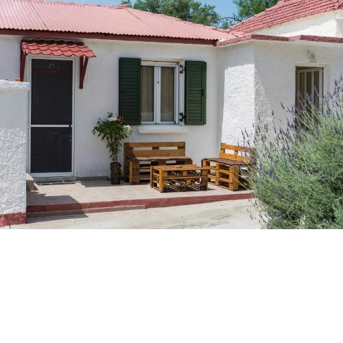 Zisimo's Cottage