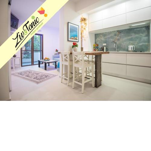 Ziv&Tonic Lefkada , Beach Front Penthouses