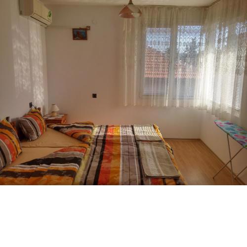 Zoya Apartment