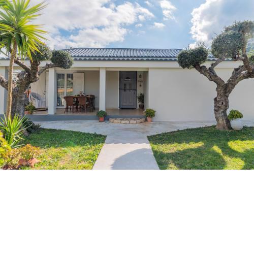 Armando Cottage