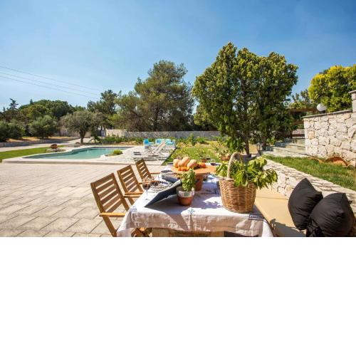 Emarmene Home with private pool near Rhodes Town & airport
