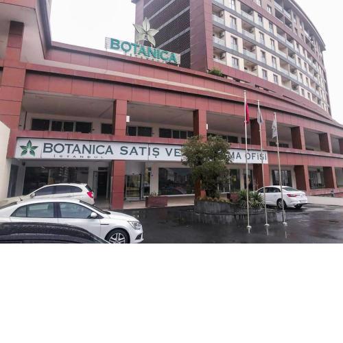Enjoy luxury suite near shopping center & Metrobus