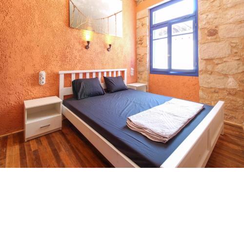 Lovely 2-Bedroom rustic rental in Athens 6 PAX