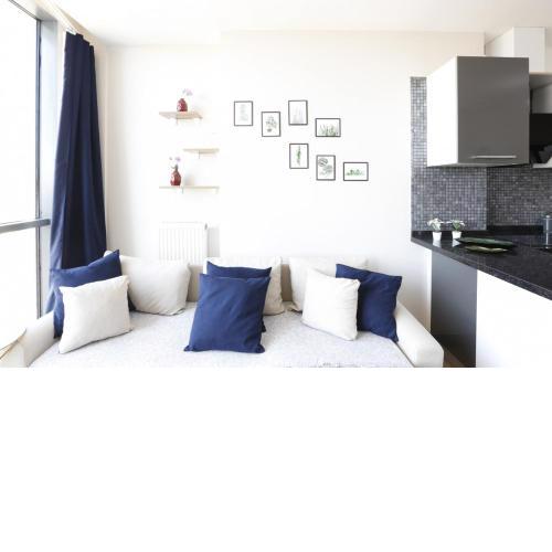 Lovely and Central Flat with City View in Atasehir