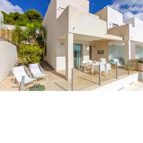 Stunning home in BENISSA with 3 Bedrooms, WiFi and Swimming pool